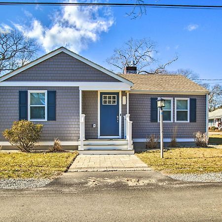 Updated Buzzards Bay Beach Cottage Walk To Shore! Борн Екстер'єр фото