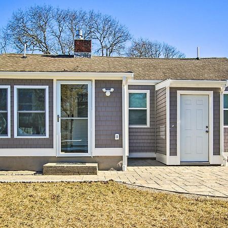 Updated Buzzards Bay Beach Cottage Walk To Shore! Борн Екстер'єр фото