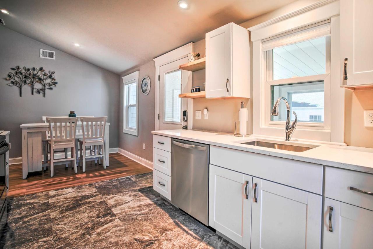Updated Buzzards Bay Beach Cottage Walk To Shore! Борн Екстер'єр фото