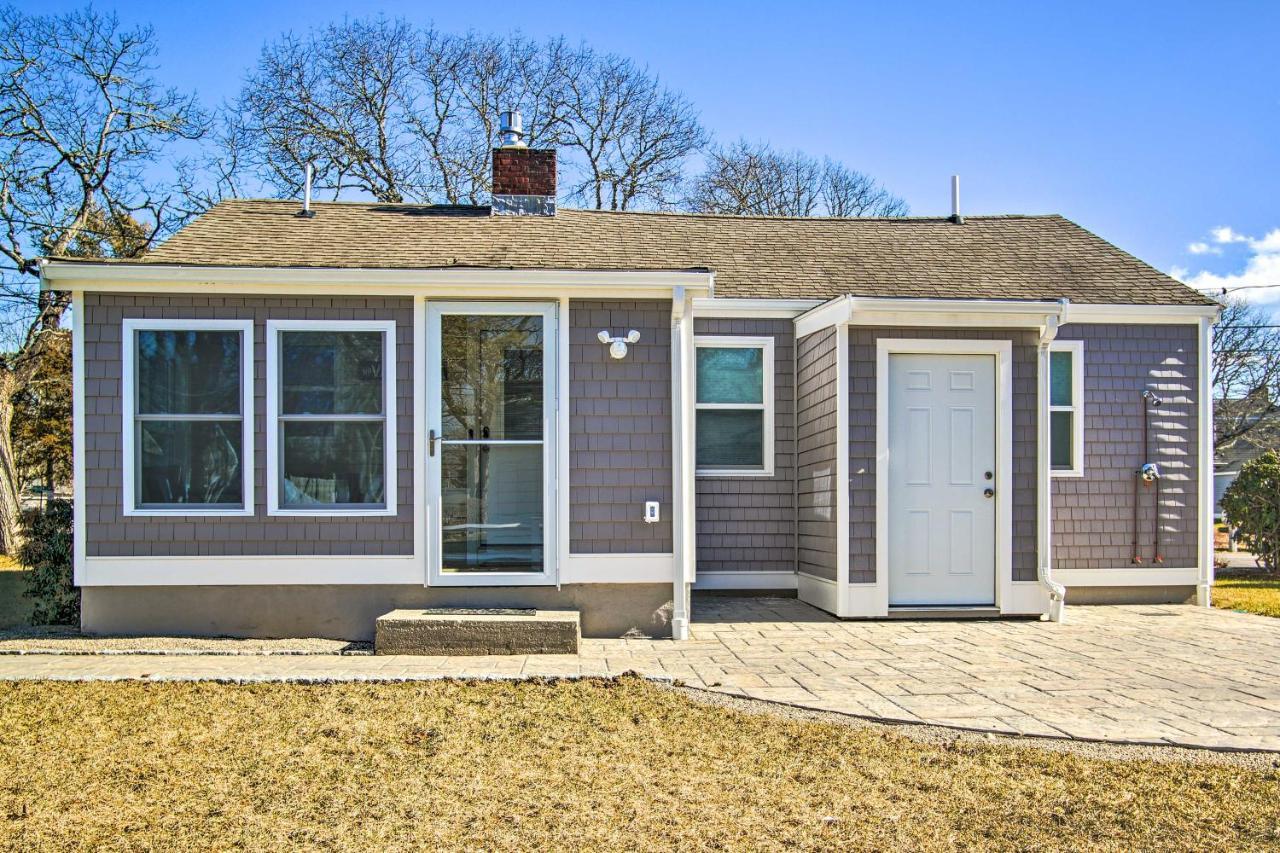 Updated Buzzards Bay Beach Cottage Walk To Shore! Борн Екстер'єр фото