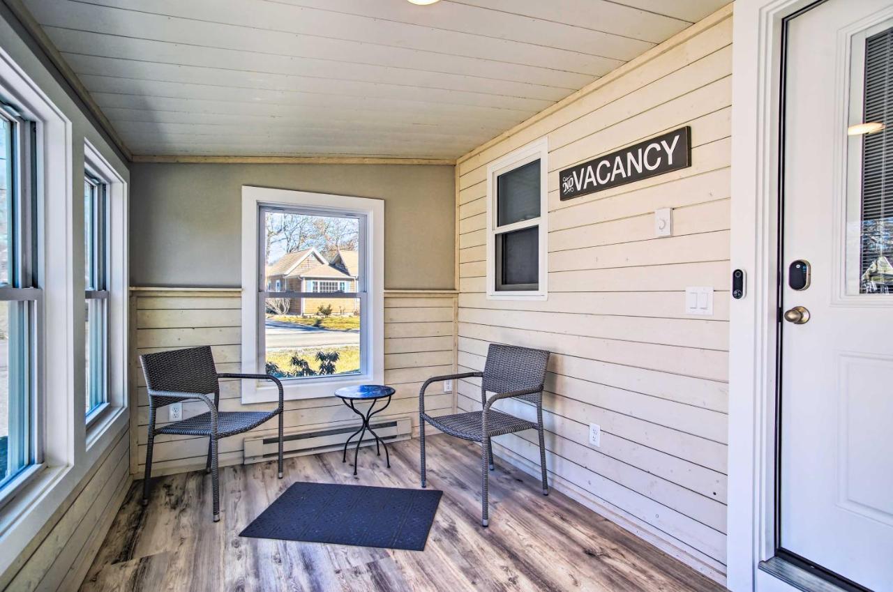 Updated Buzzards Bay Beach Cottage Walk To Shore! Борн Екстер'єр фото
