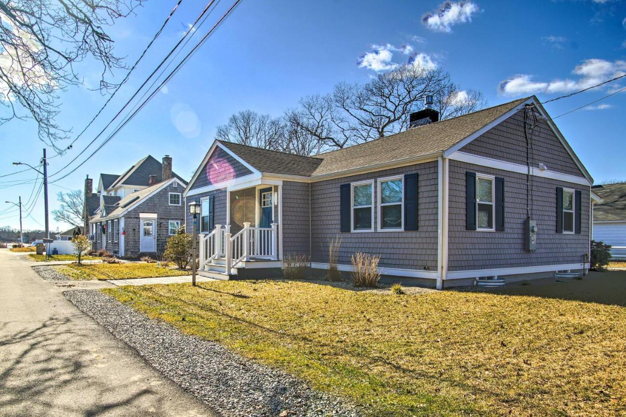 Updated Buzzards Bay Beach Cottage Walk To Shore! Борн Екстер'єр фото